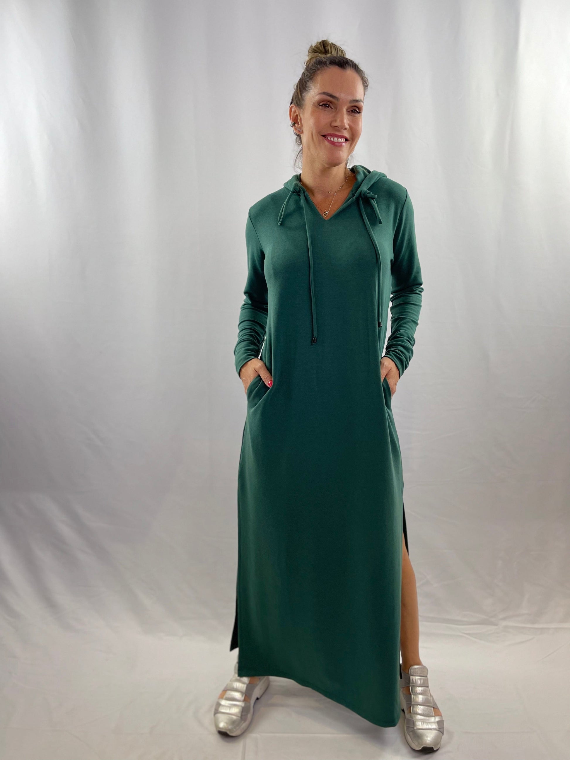 Vestido Longo Capuz Verde VERONA