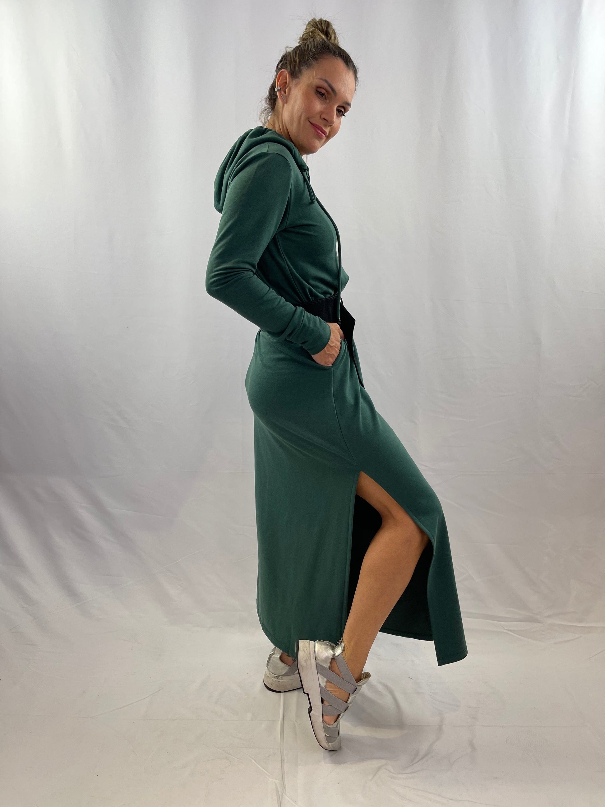 Vestido Longo Capuz Verde VERONA