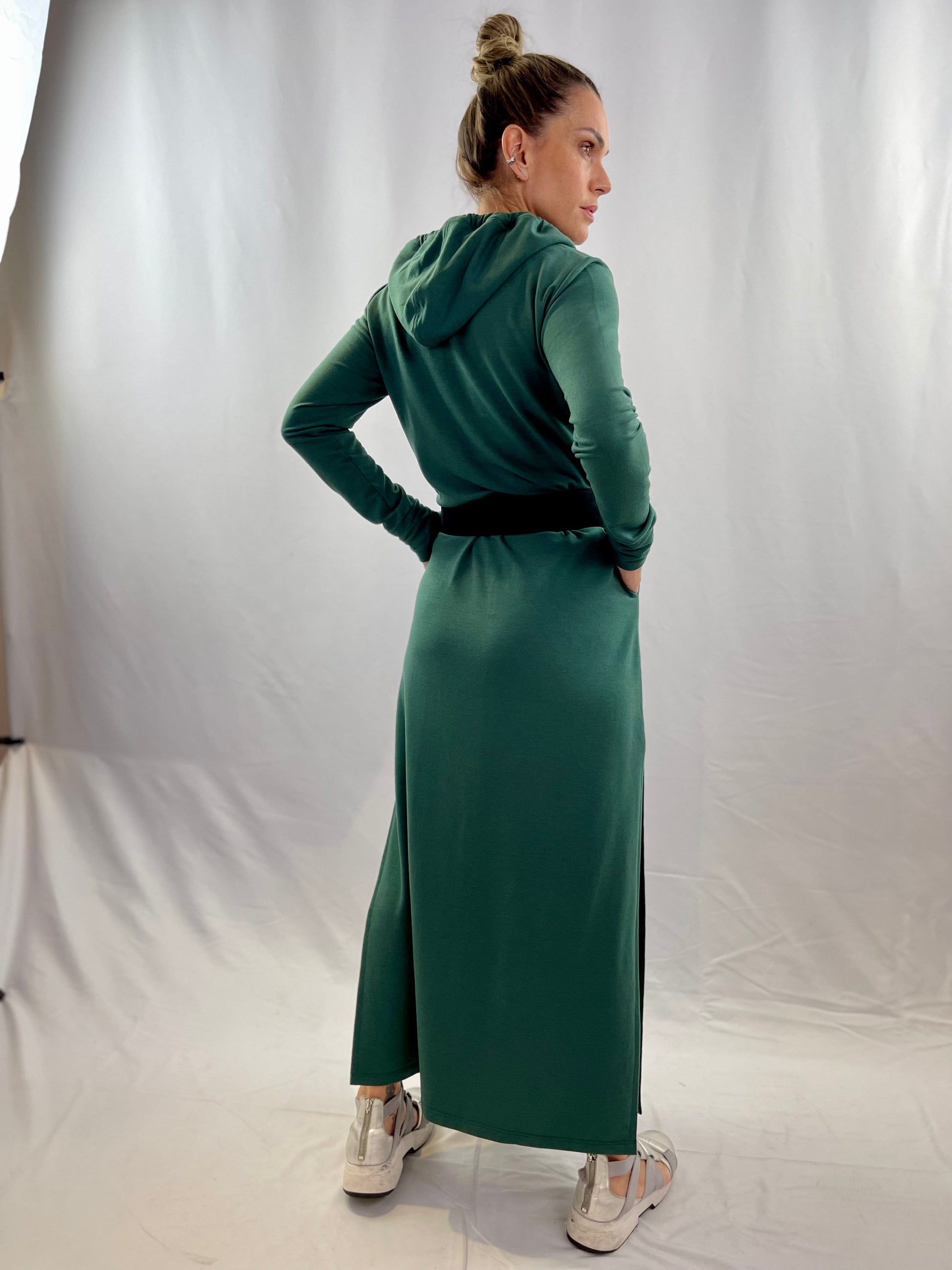 Vestido Longo Capuz Verde VERONA