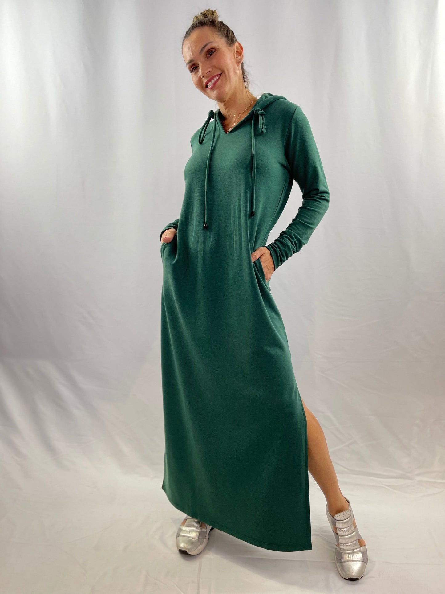 Vestido Longo Capuz Verde VERONA