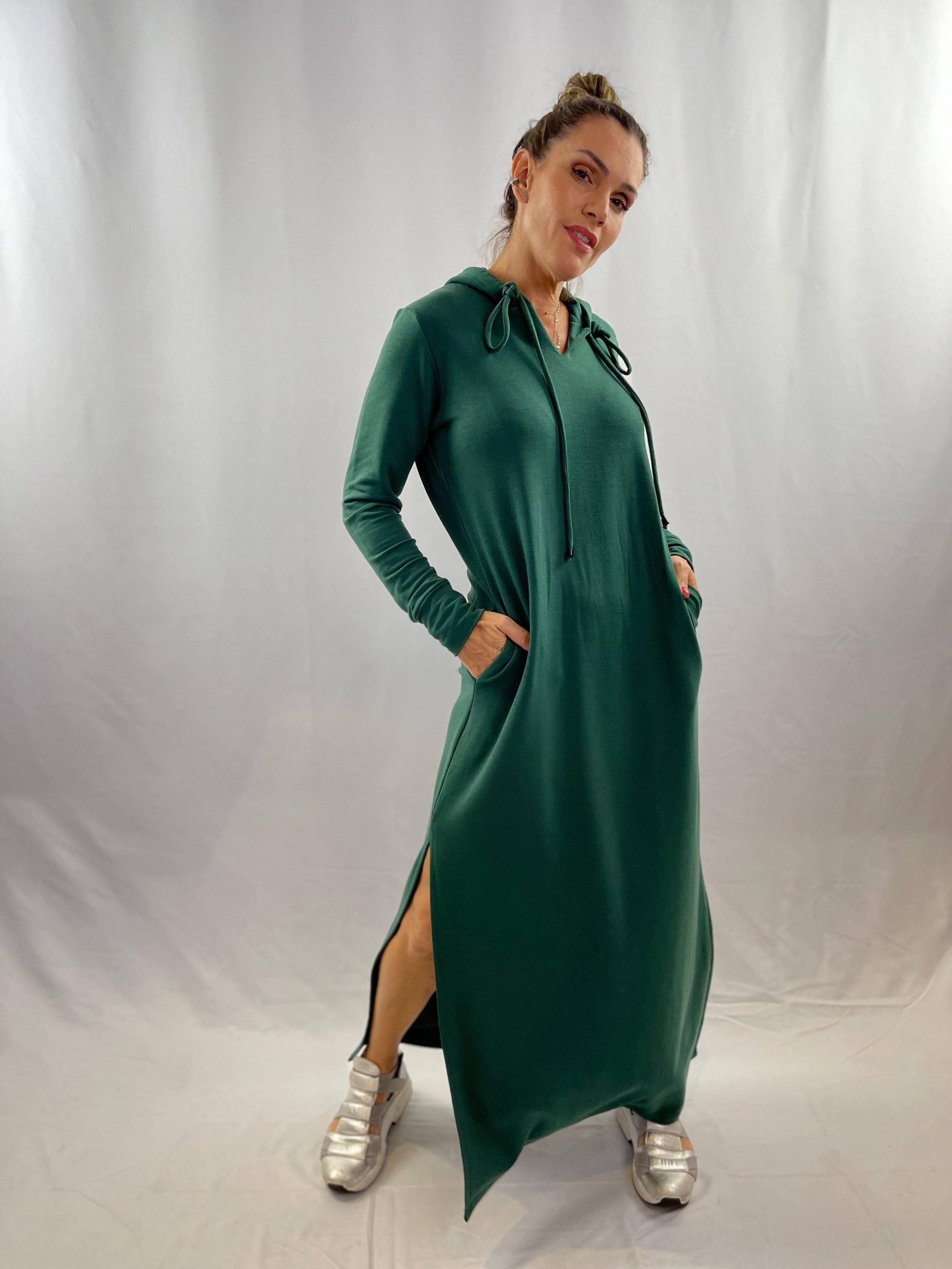 Vestido Longo Capuz Verde VERONA