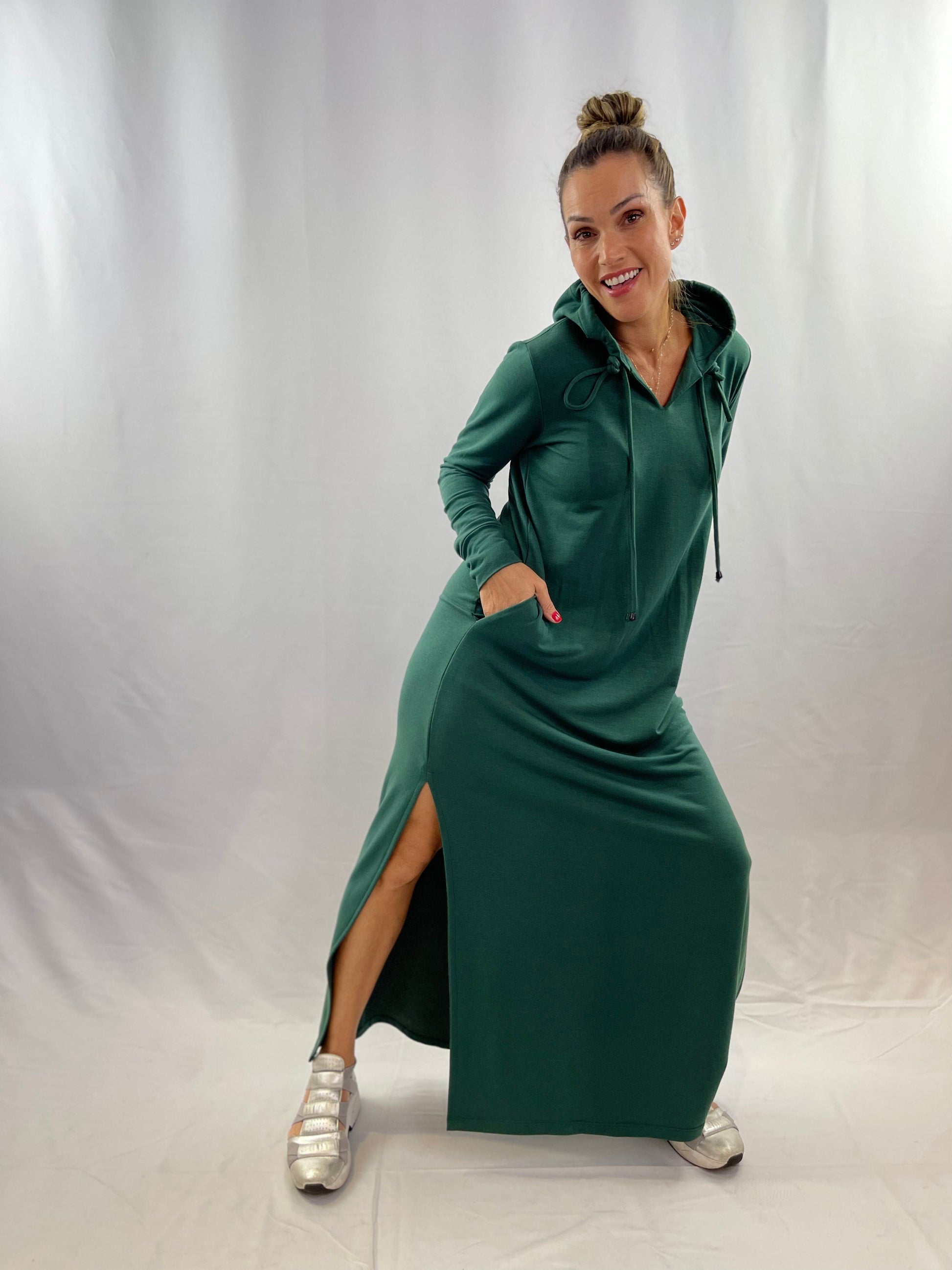 Vestido Longo Capuz Verde VERONA